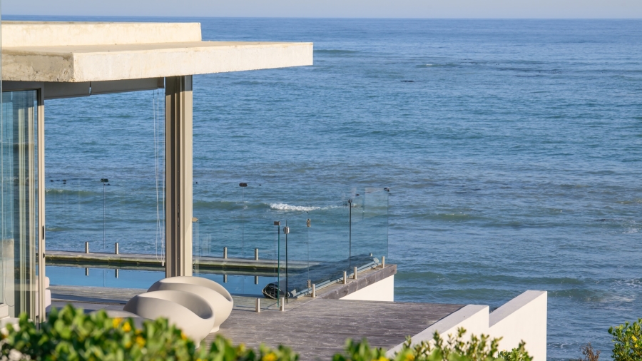 5 Bedroom Property for Sale in Suiderstrand Western Cape